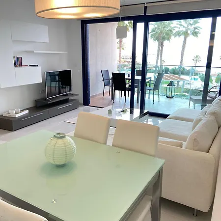 Seasenses Punta Prima 2floor * טורבייחה